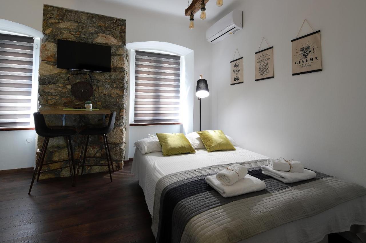 Luxury Apartments Sail 1, 2 & 3 Fiume Esterno foto