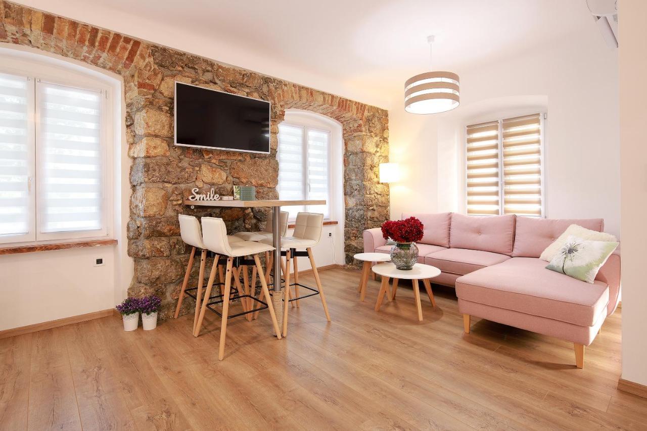 Luxury Apartments Sail 1, 2 & 3 Fiume Esterno foto